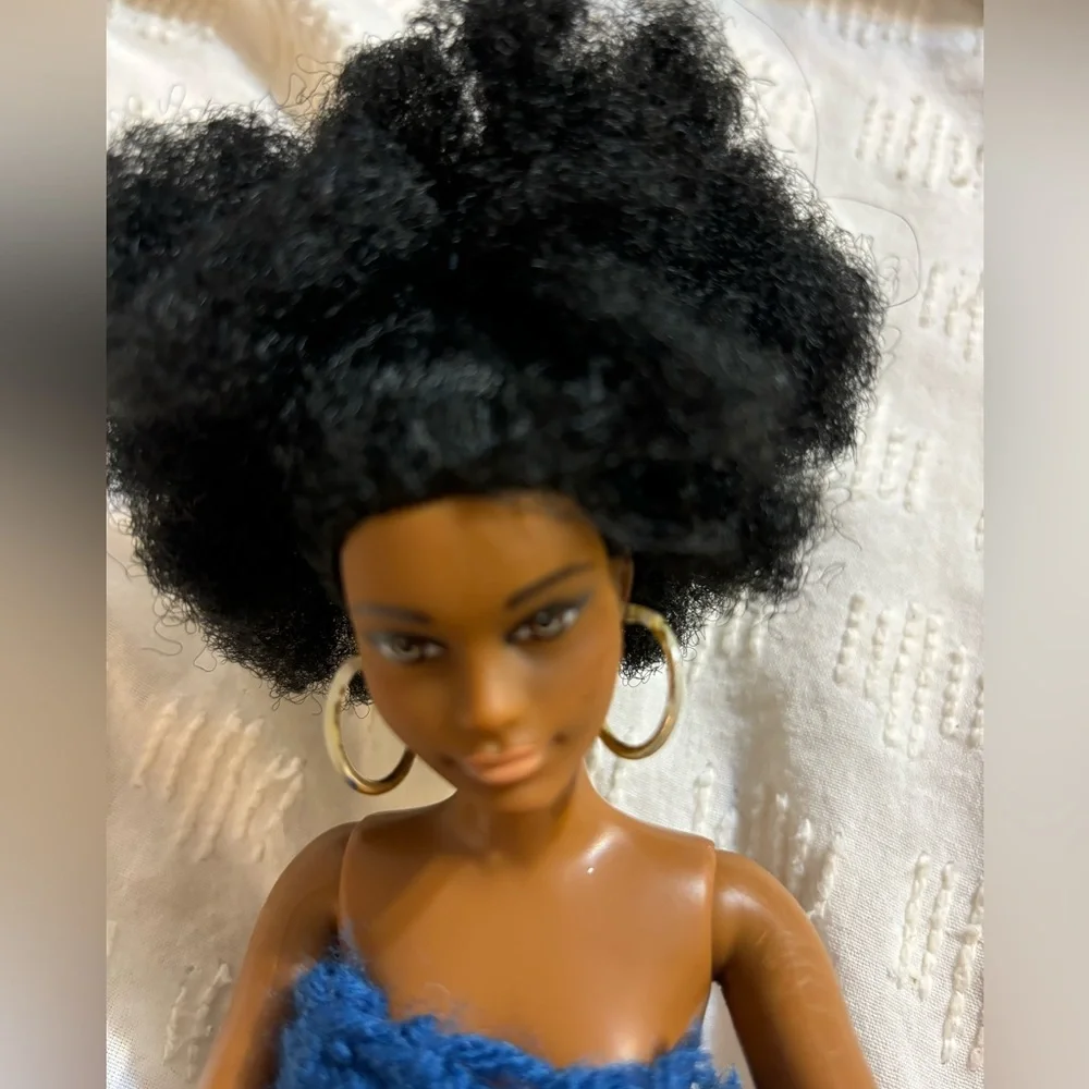 African American Barbie 2015 Afro